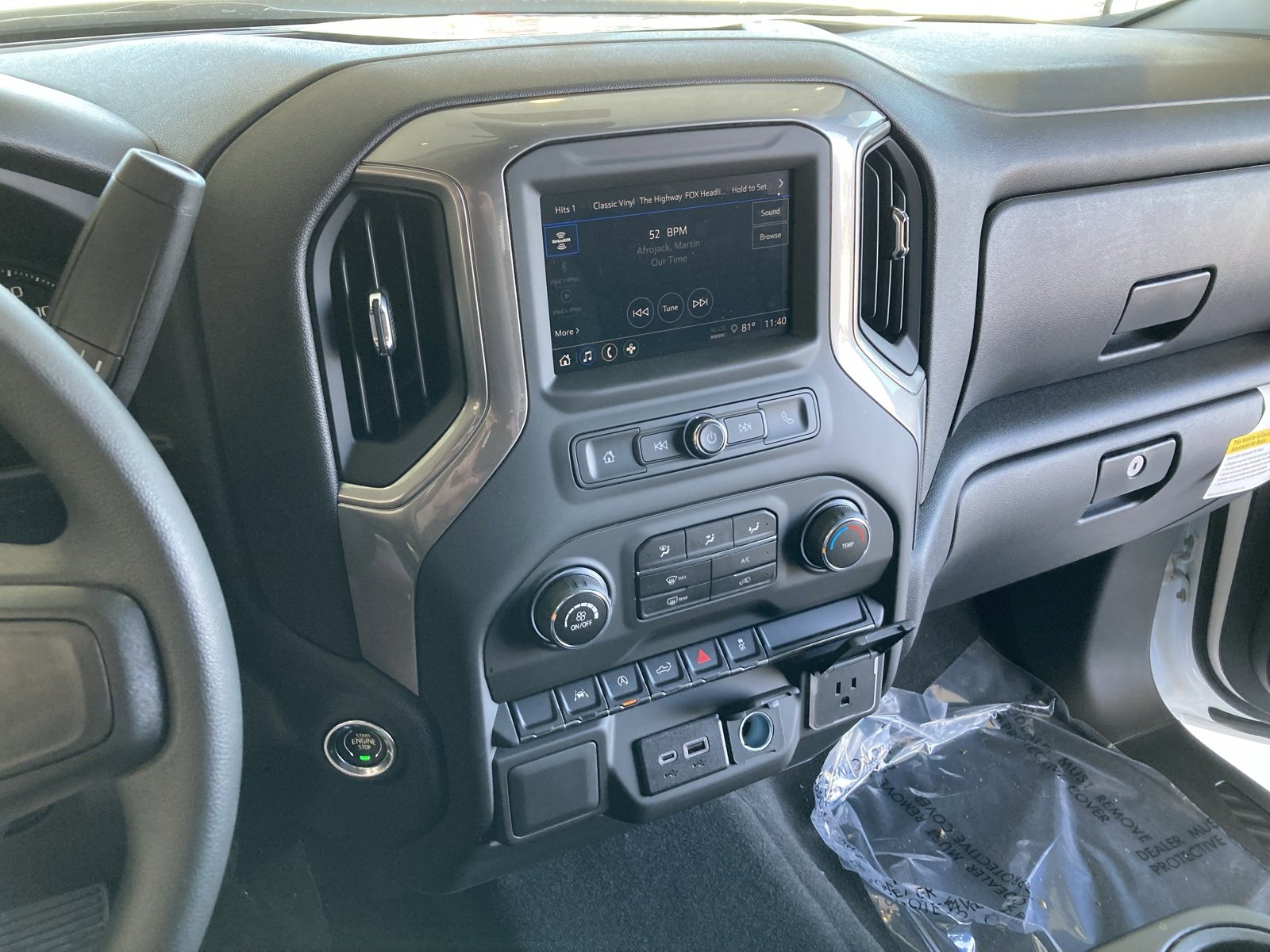 2026 Chevrolet Silverado 1500 Custom photo 21
