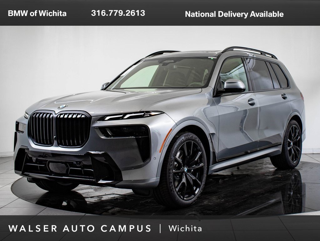 2026 BMW X7 40i's photo