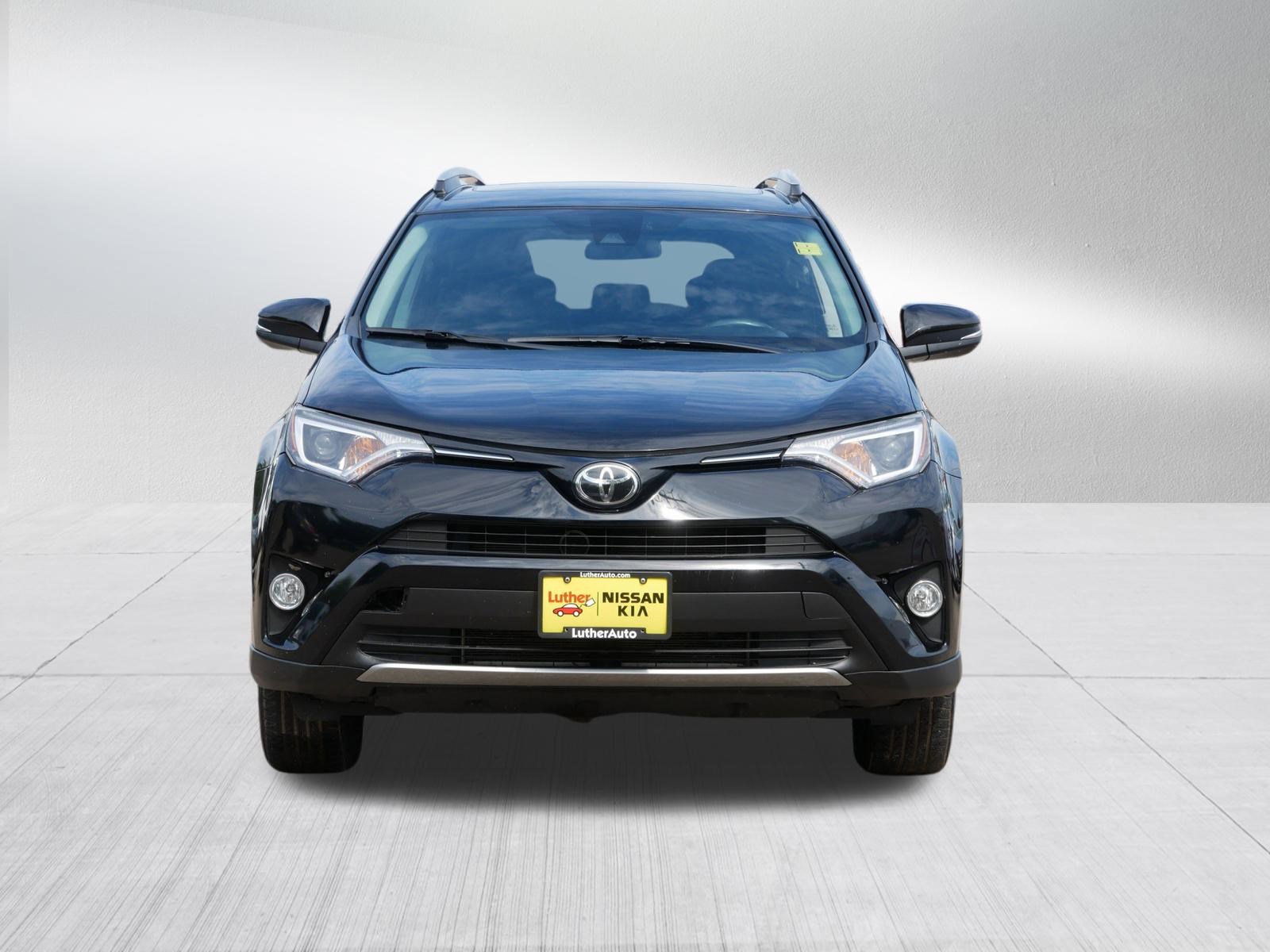 Used 2018 Toyota RAV4 XLE with VIN 2T3RFREV7JW734338 for sale in Inver Grove, Minnesota