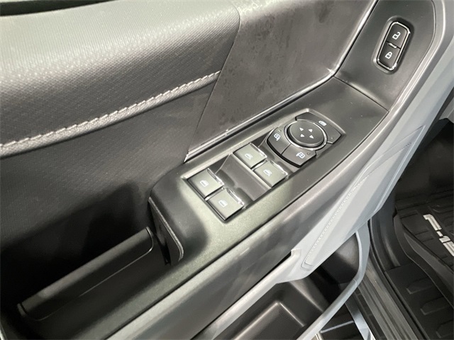 2025 Ford F-150 XLT photo 18