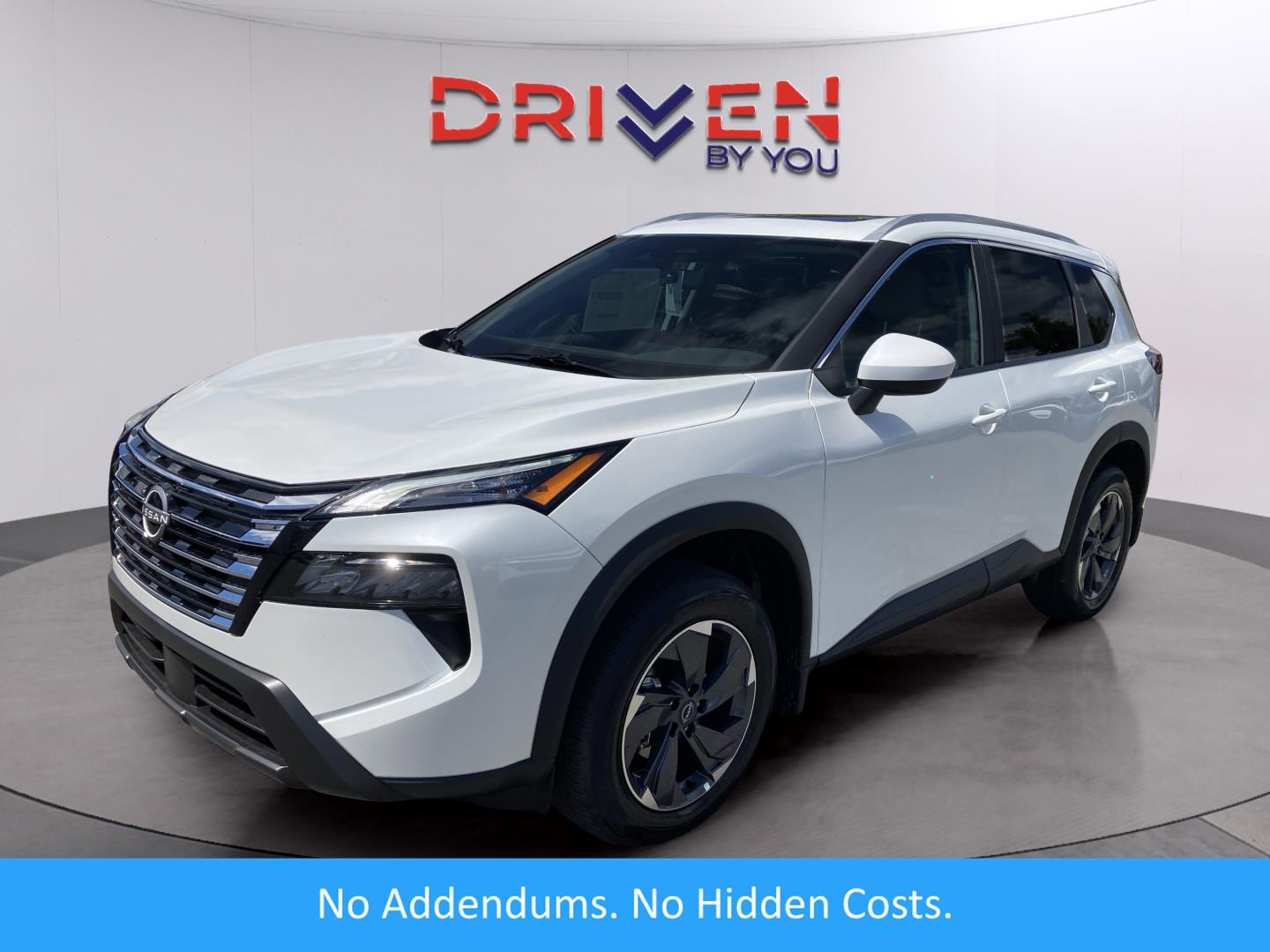 2026 Nissan Rogue SV's photo