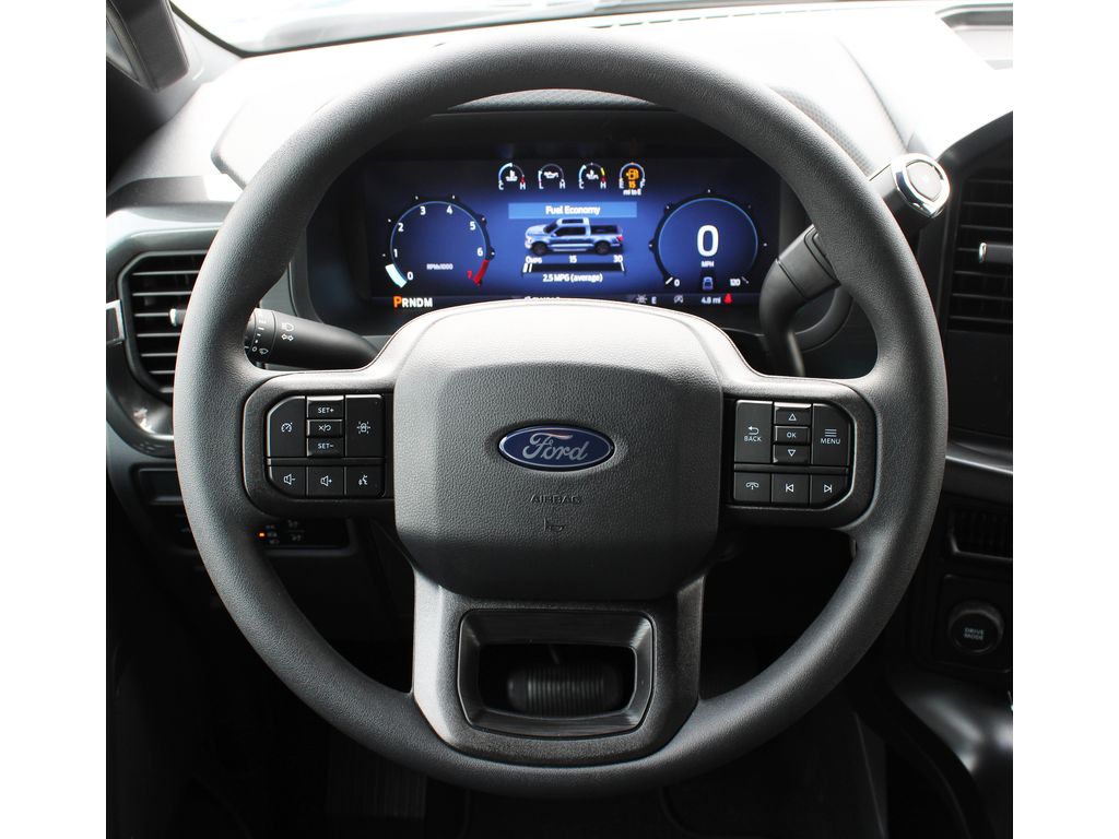 2025 Ford F-150 STX photo 4
