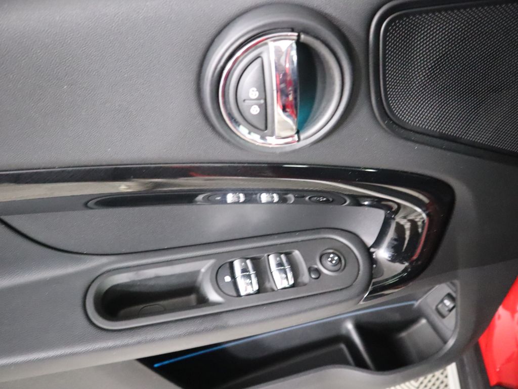 2023 Mini Countryman S ALL4 photo 23
