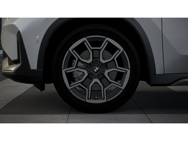 2026 Bmw X1 XDrive28i photo 3