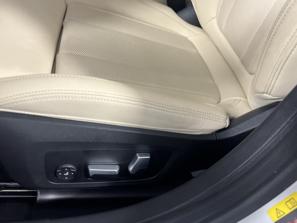 2023 Bmw i4 eDrive35 photo 21