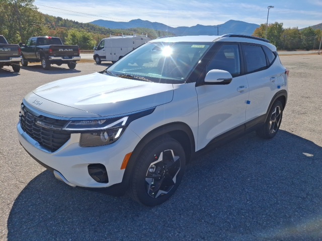 2026 Kia Seltos S photo 6