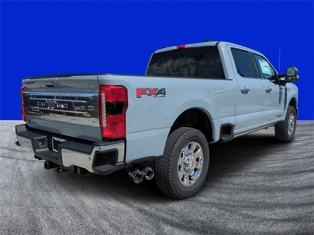 2025 Ford F-250 King Ranch photo 3