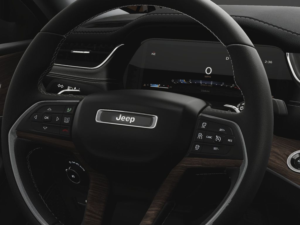2025 Jeep Grand Cherokee Limited photo 18