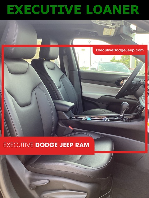 2025 Jeep Compass Limited photo 17