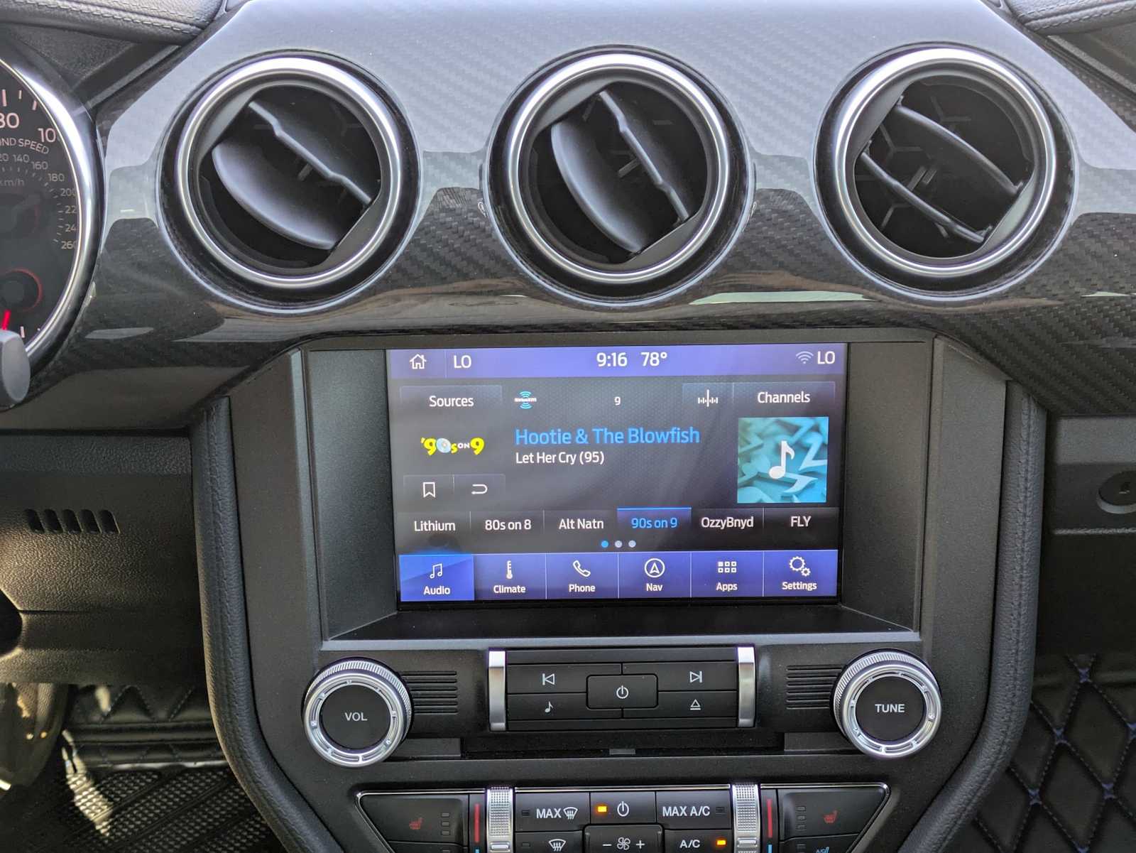 2019 Ford Mustang GT Premium photo 25