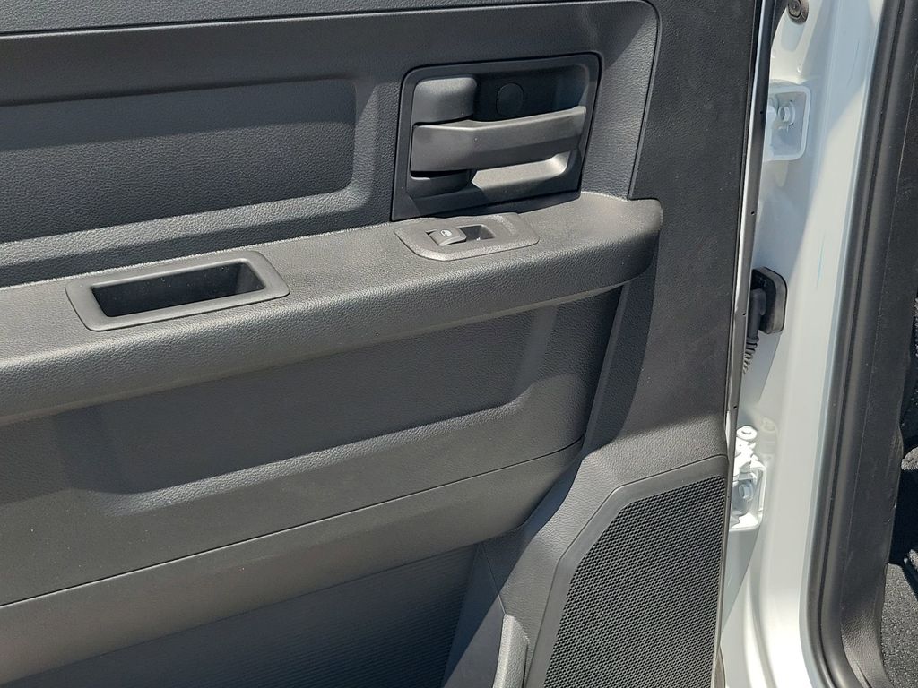 2025 Ram 3500 Tradesman photo 44