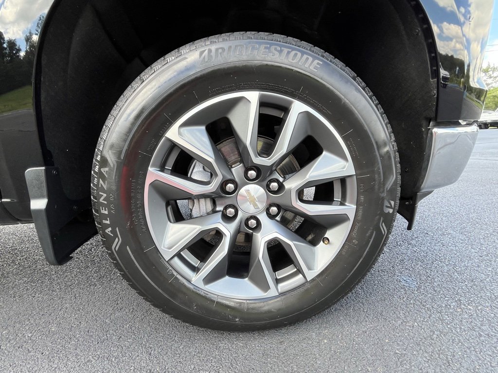 2023 Chevrolet Silverado 1500 LT photo 18
