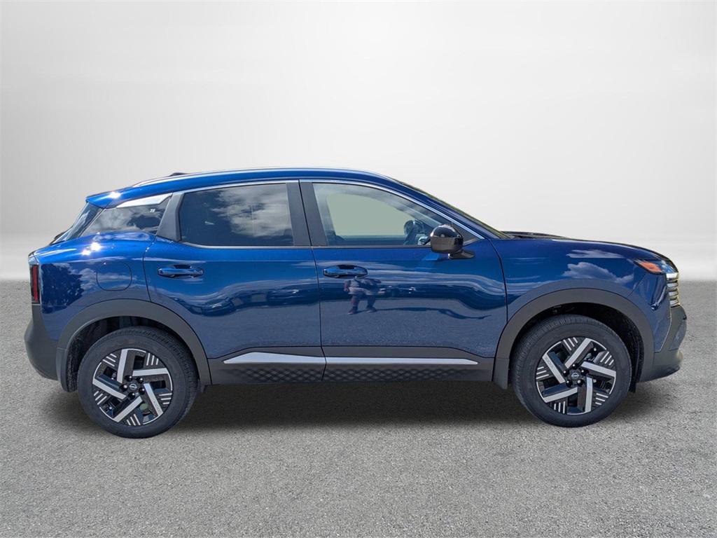 2026 Nissan Kicks SV photo 2