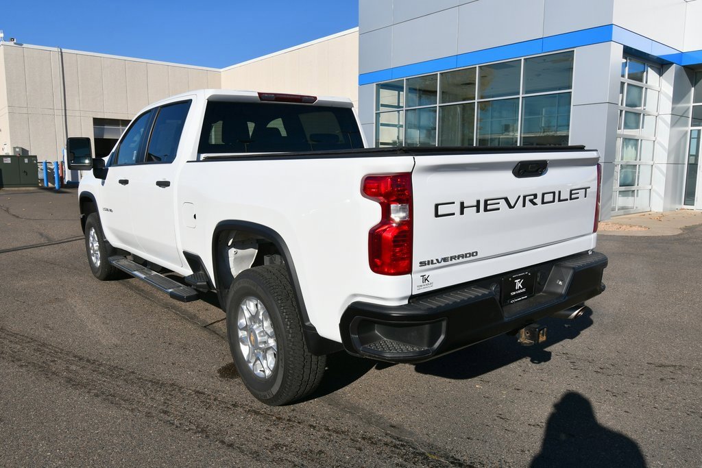 2024 Chevrolet Silverado 3500HD photo 2