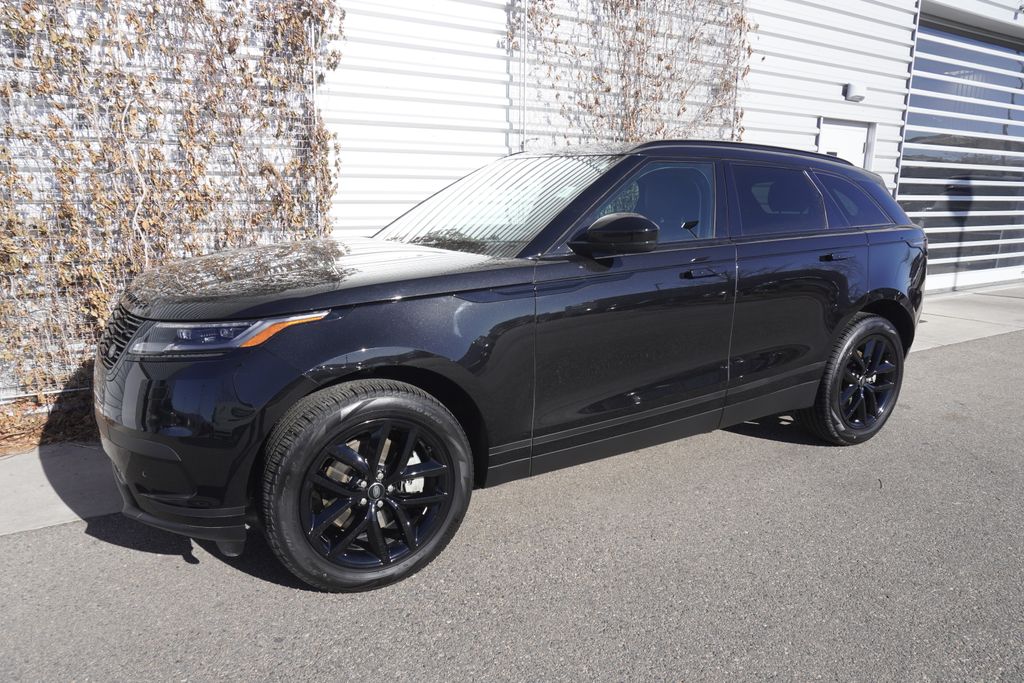 2025 Land Rover Range Rover Velar S photo 3