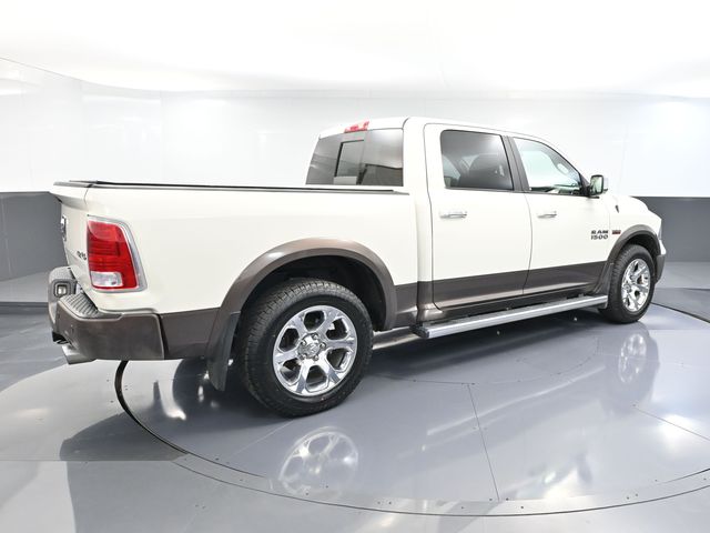 2017 Ram 1500 Laramie photo 2