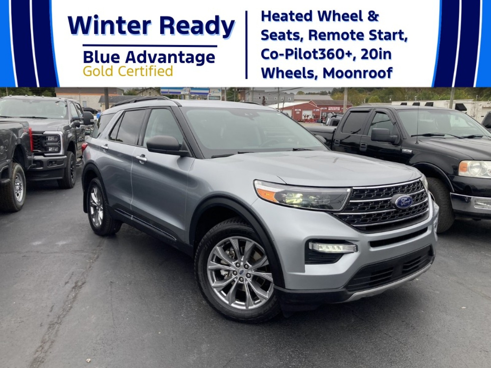 2022 Ford Explorer XLT's photo