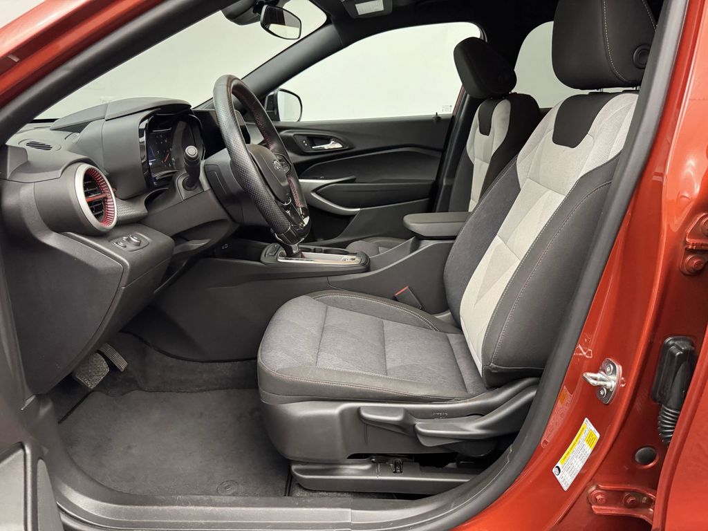 2024 Chevrolet Trax photo 5