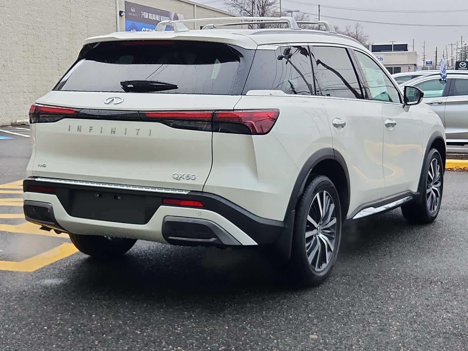 2025 Infiniti QX60 Sensory photo 3