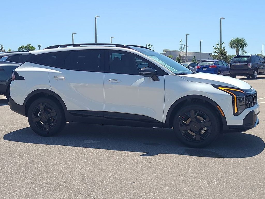 2026 Kia Sportage Hybrid X-Line photo 4