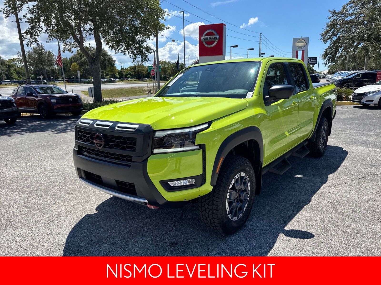 2026 Nissan Frontier PRO-4X photo 2