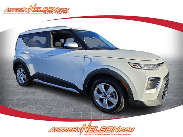 2022 Kia Soul X-Line's photo