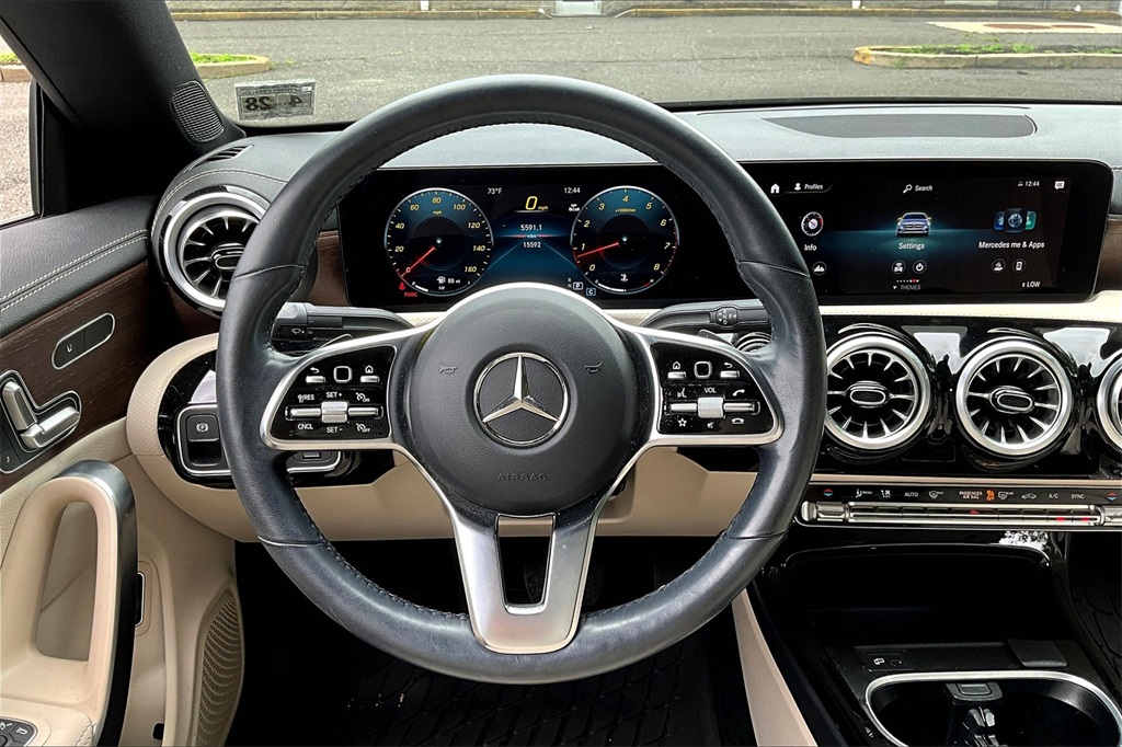 2023 Mercedes Benz CLA 250 4MATIC photo 5