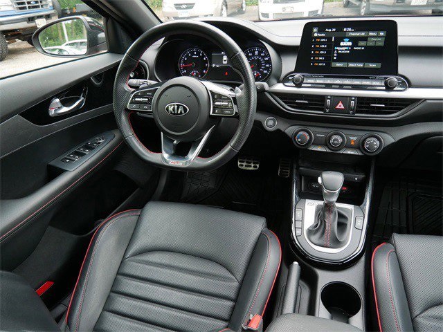 2020 Kia Forte GT photo 10