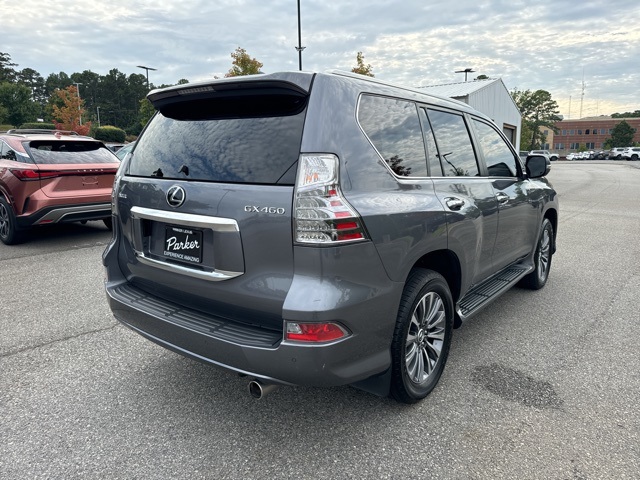 2022 Lexus GX 460 Luxury photo 4