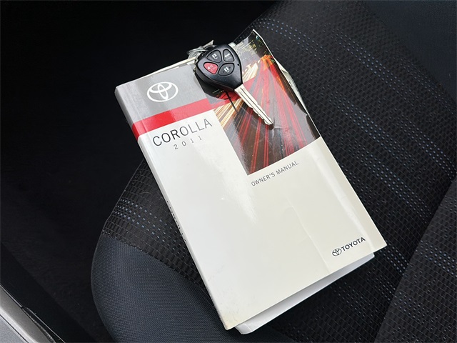 2011 Toyota Corolla S photo 27