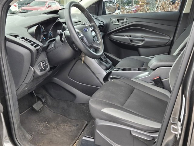 2016 Ford Escape S photo 3