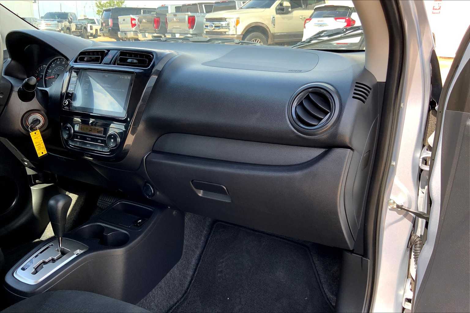 2024 Mitsubishi Mirage G4 LE photo 18