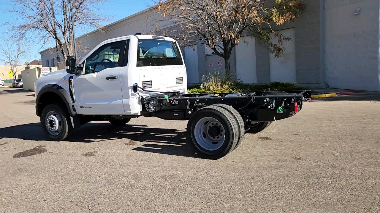 2024 Ford F-550 XL photo 4