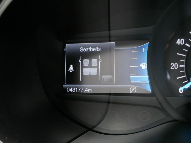 2022 Ford Edge SEL photo 28