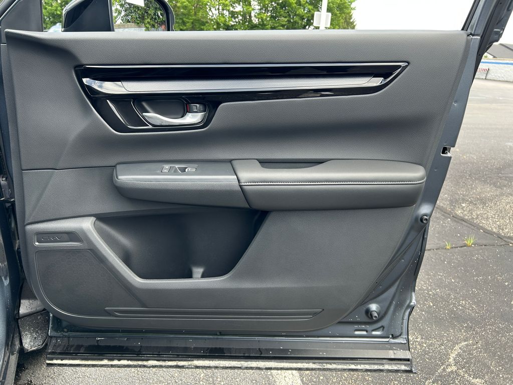 2026 Honda CR-V Hybrid Sport Touring photo 25
