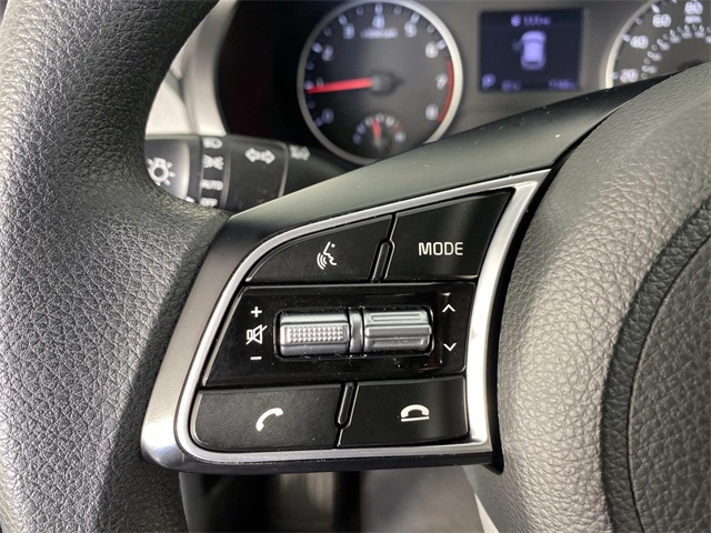 2023 Kia Seltos LX photo 16