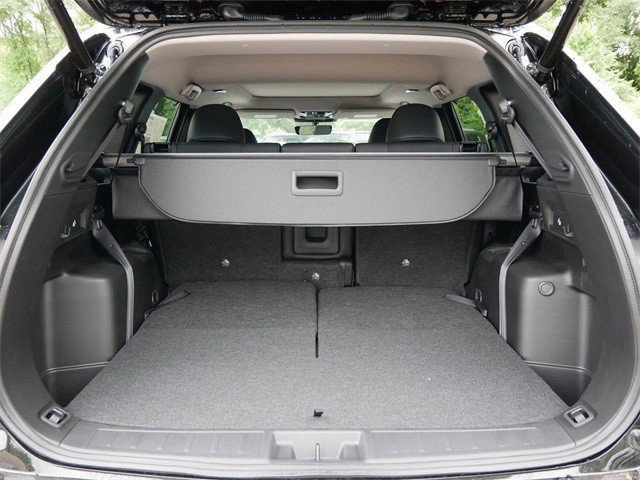 2025 Mitsubishi Outlander SEL photo 6