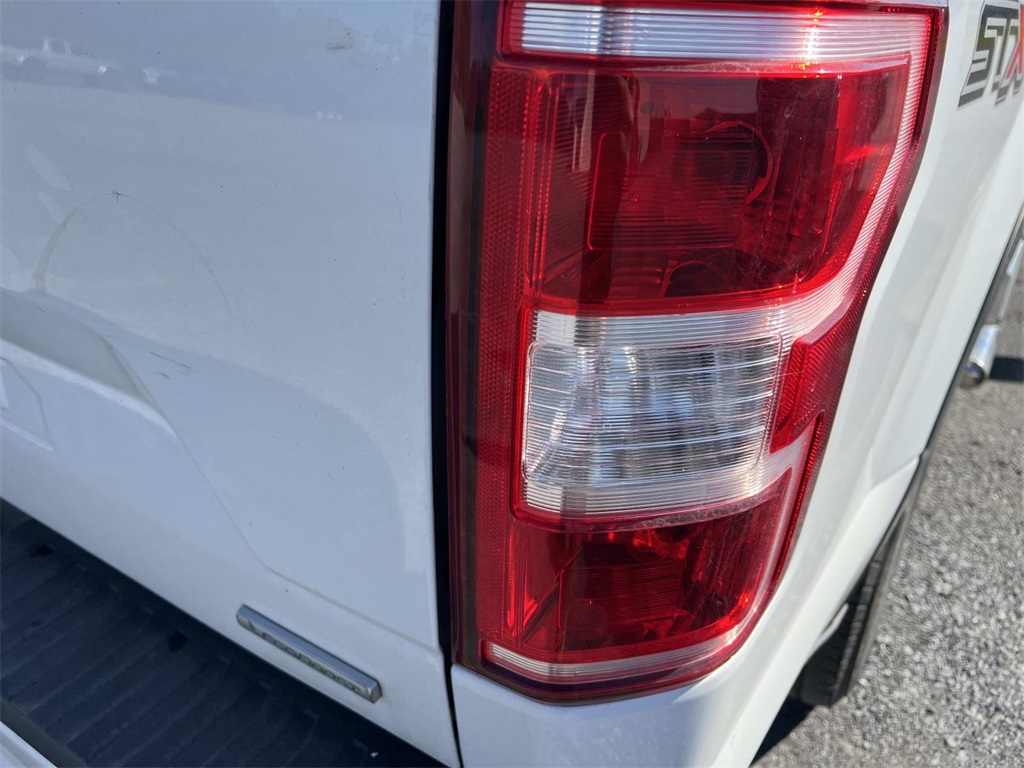2018 Ford F-150 XL photo 9