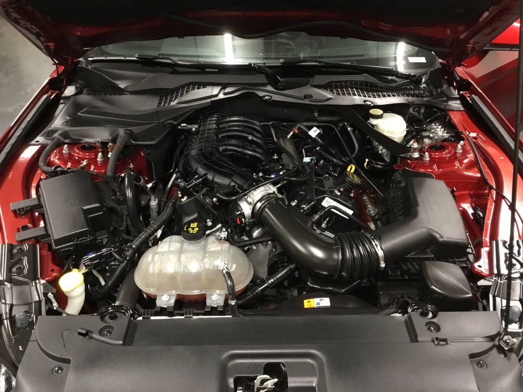 2016 Ford Mustang V6 Convertible photo 38