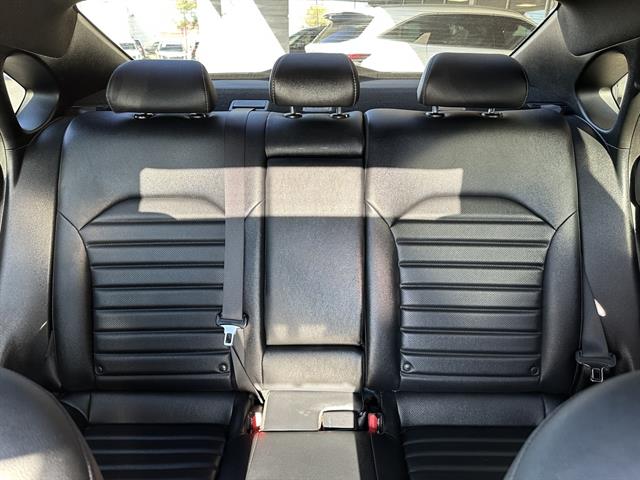 2023 Kia Forte GT-Line photo 16