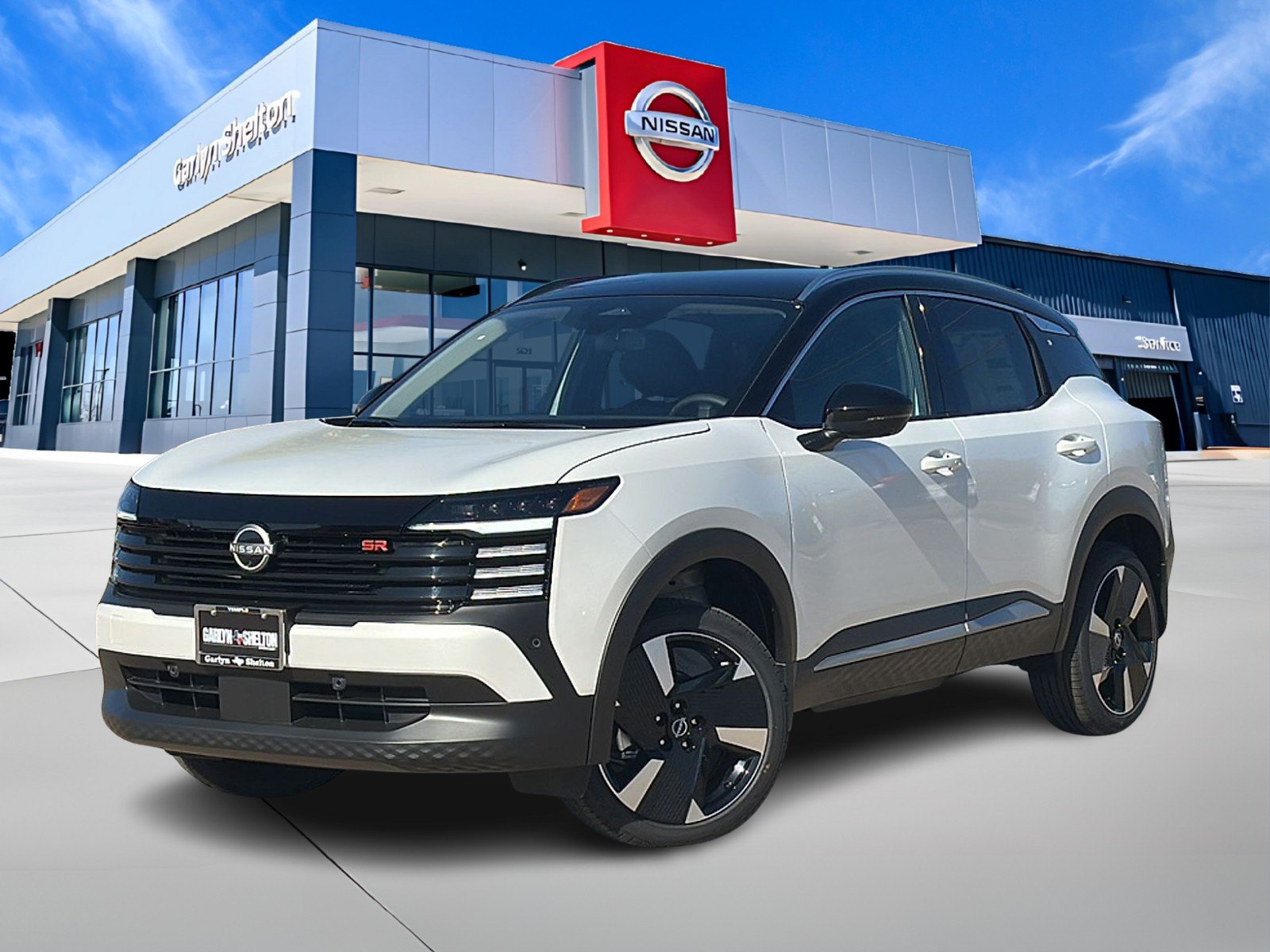 2026 Nissan KICKS SR's photo