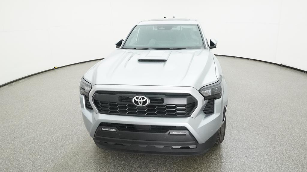 2024 Toyota Tacoma TRD Sport photo 2