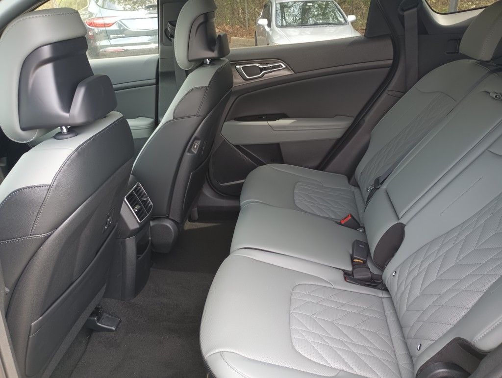 2024 Kia Sportage X-Line photo 24