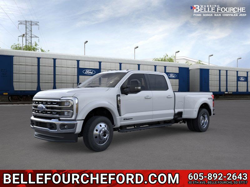 2026 Ford F-450 Super Duty XLT's photo