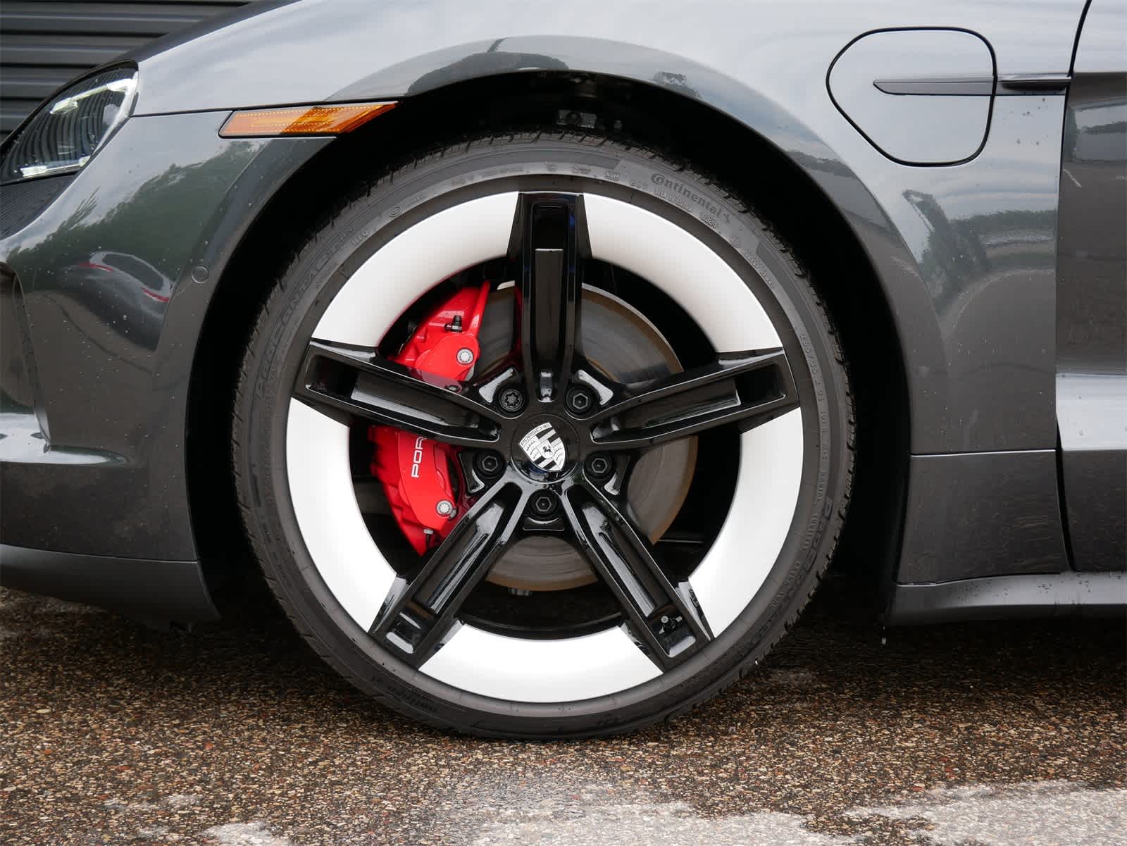 2025 Porsche Taycan 4S photo 15