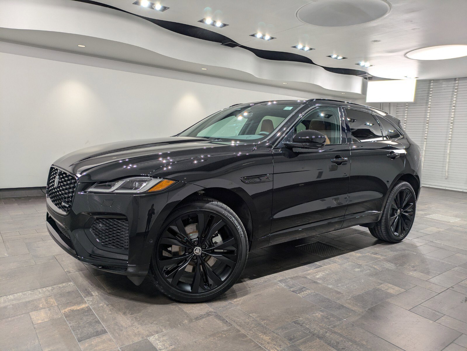 2025 Jaguar F-PACE
