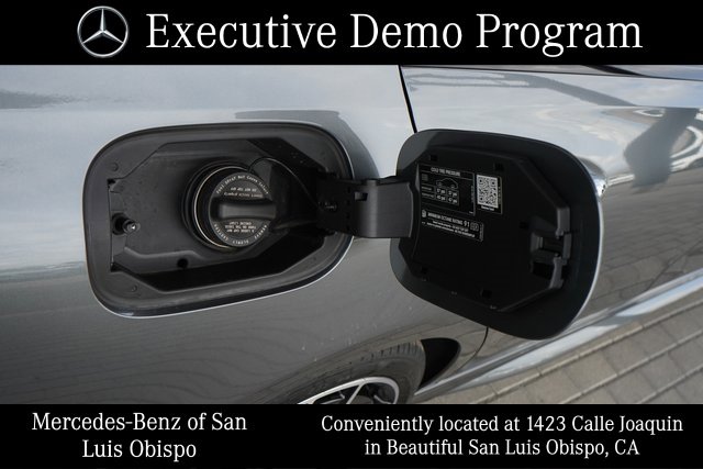 2025 Mercedes Benz C 300 photo 12