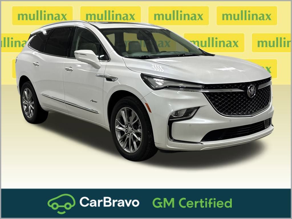 2023 Buick Enclave Avenir's photo