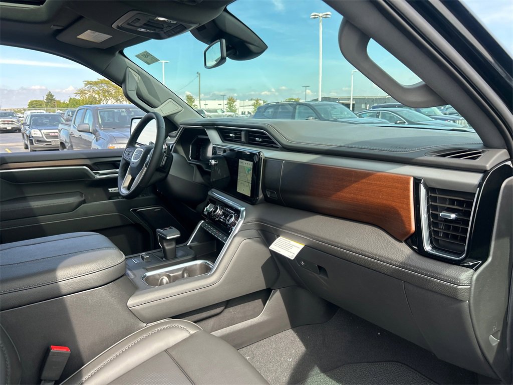2026 Gmc Sierra Denali photo 36