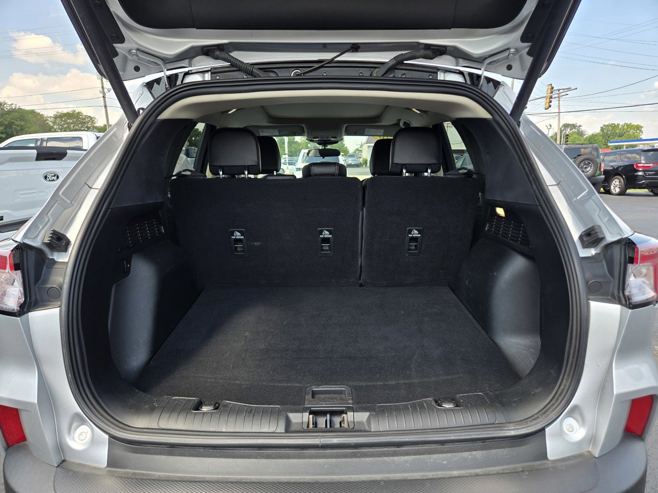 2020 Ford Escape SE Sport Hybrid photo 34